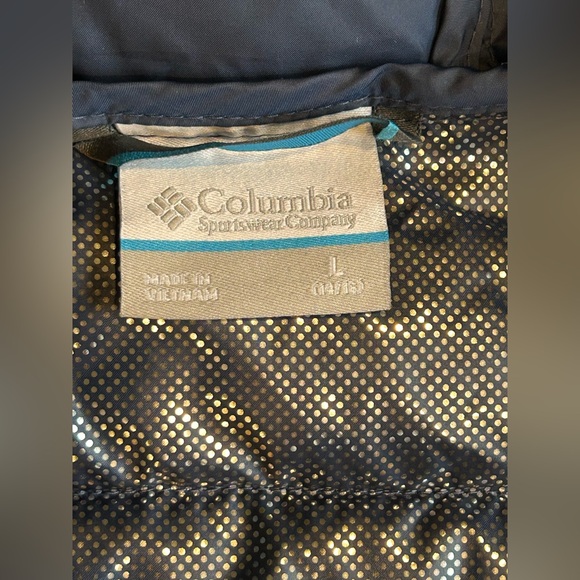 Girls Columbia winter coat - Picture 2 of 3